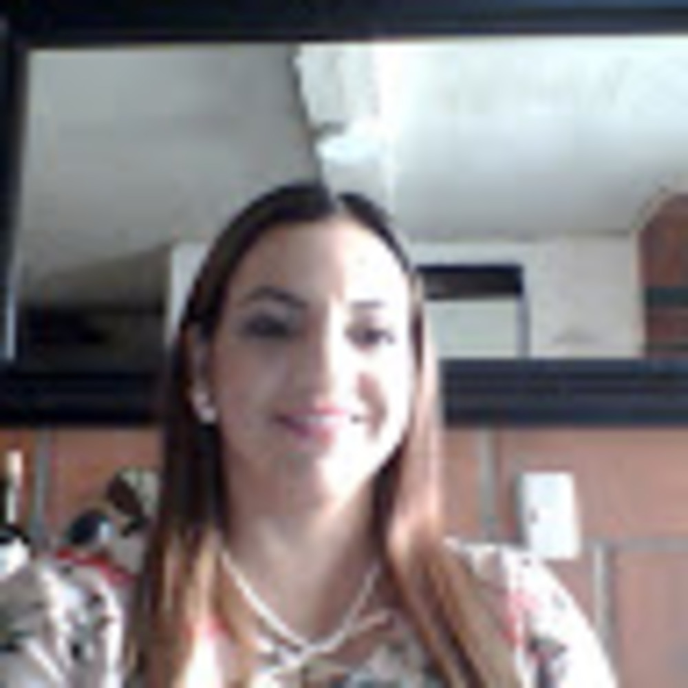 Meet your Posher, Alejandra